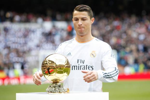 Madrid: Modri? asistirao, Real Madrid preko Granade do vrha tablice