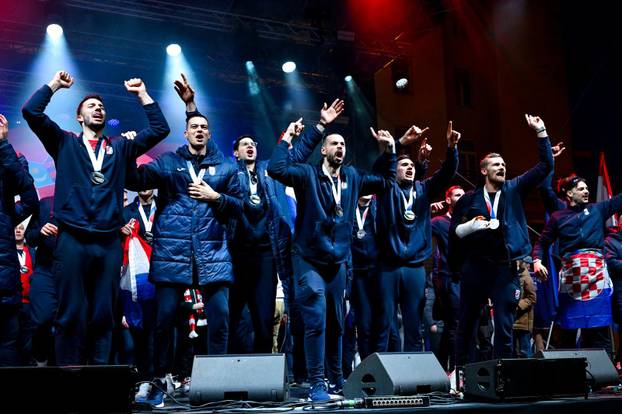 Zagreb: Marko Perković Thompson nastupio na svečanom dočeku hrvatske rukometne reprezentacije