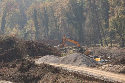 FOTO Pogledajte kako izgleda klizište na Pantovčaku: Veličine je čak 13 nogometnih igrališta!