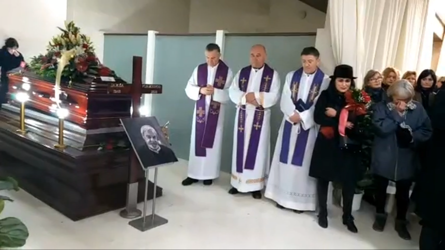 Ispraćaj Jakše: Svi su zaplakali kada je klapa zapjevala pjesmu