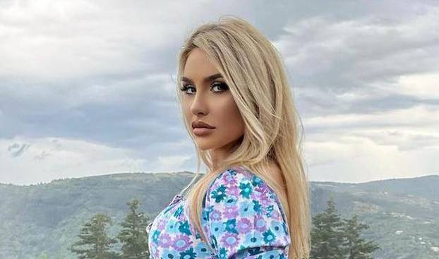 FOTO Doktorica Petra zvijezda je reality showova. Evo kako je izgledala prije desetak godina