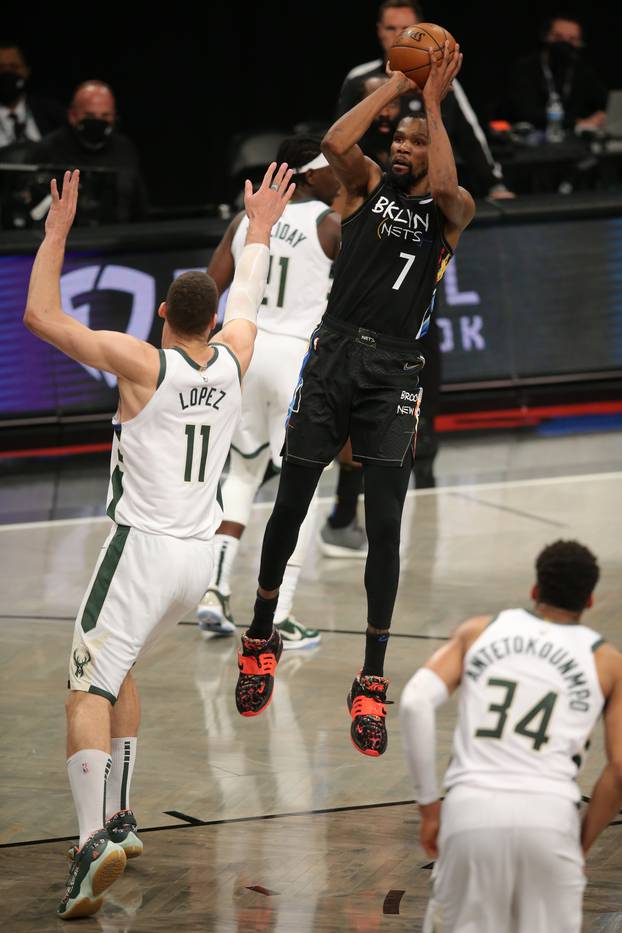 NBA: Milwaukee Bucks at Brooklyn Nets