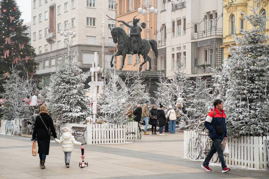 Zagreb: Subotnje prijepodne u centru grada 