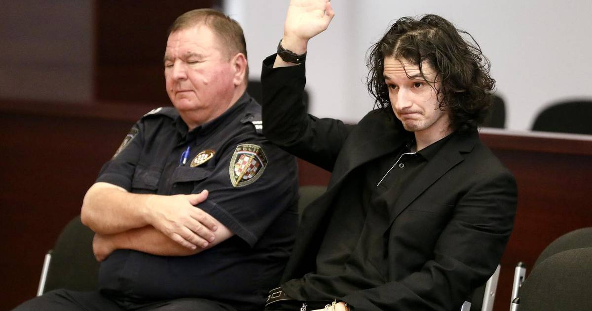 ‘Protesting Filip Zavadlav’s objection: Judge Strinić denies him the floor, sparking outrage’