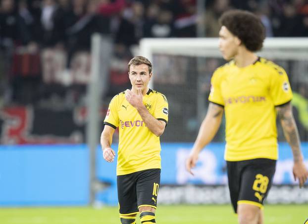 Soccer 1.Bundesliga / Bayer 04 Leverkusen - Borussia Dortmund 4: 3.