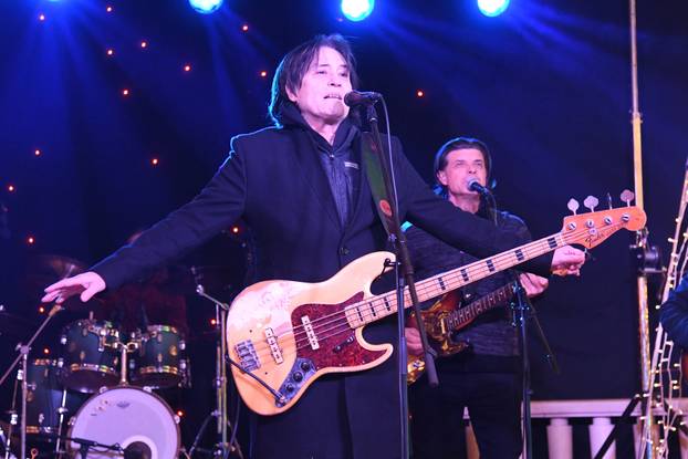 Bjelovar: Vlado Klember nastupio na dočeku Nove Godine