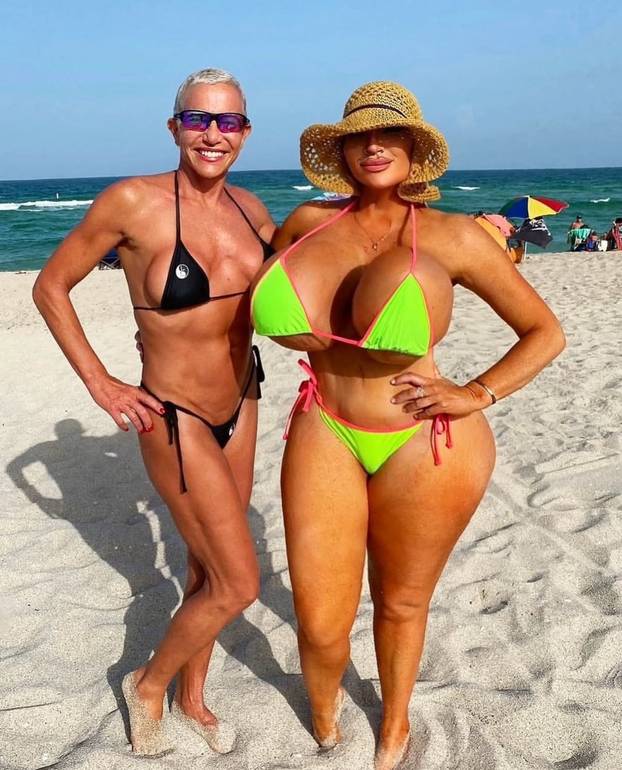 Majka osmero djece napravila nešto što nitko nije očekivao – sad živi od svog izgleda