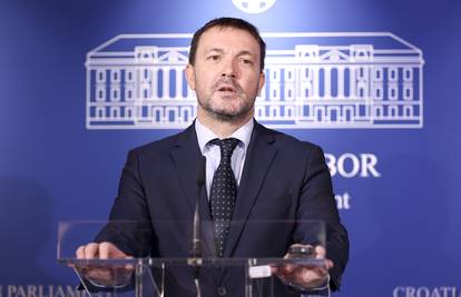 Bauk: Što prije sazvati Vijeće za obranu i definirati smjernice