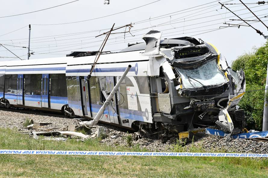 Vozač koji je poginuo u naletu vlaka kod Sl. Broda nije stao na zvučnu i svjetlosnu signalizaciju