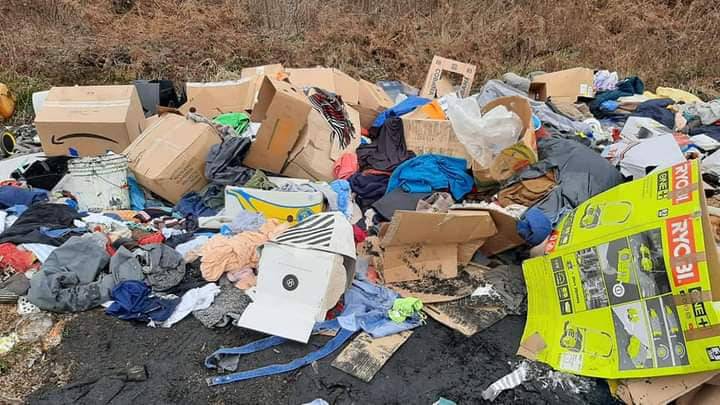 Kod Siska bacili stotine bočica dječje hrane. Nije im istekao rok