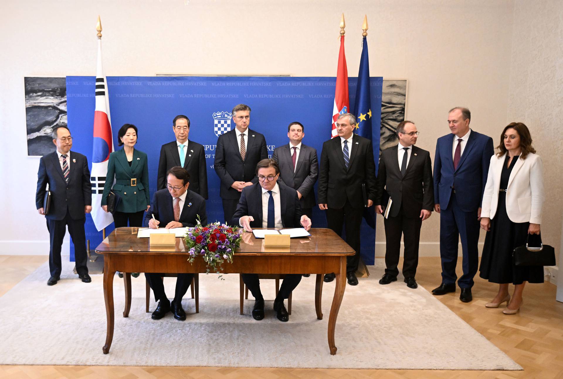 Zagreb: Potpisivanje Sporazuma o suradnji između Luke Rijeka i Luke Busan, 