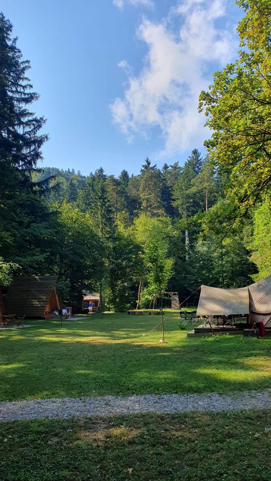 Bijeg u zeleno srce Slovenije: Proveli smo vikend u drvenoj kolibi u kampu tik uz Savinju