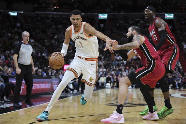 NBA: San Antonio Spurs at Miami Heat