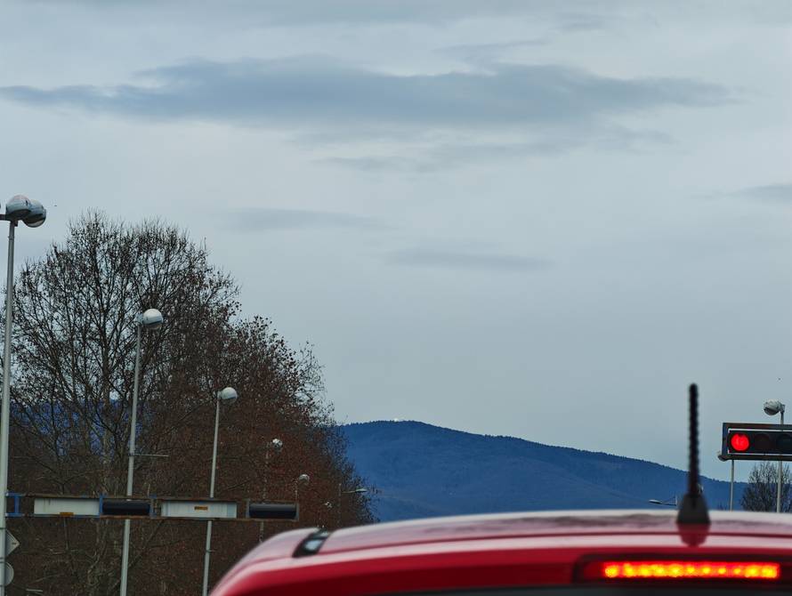 FOTO Isprobali smo Xiaomi 17 Ultra: Fotić koji želi biti telefon