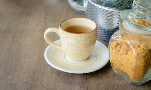 Recept nutricionista: Ovaj &ccaron;aj vam topi masno&cacute;u dok spavate