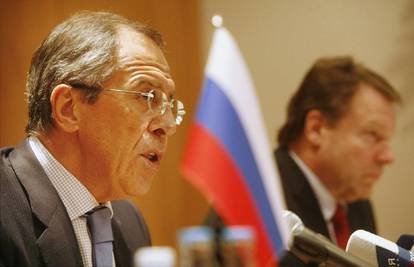 Lavrov: Mora se istražiti tko stoji iza snajperista u Kijevu
