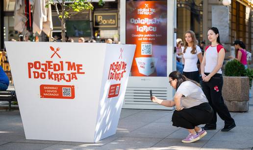 Prolaznike iznenadila neobična golema kutija na špici