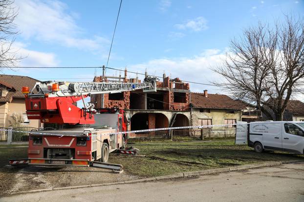 U Sisku poginuo muškarac tijekom radova na kući