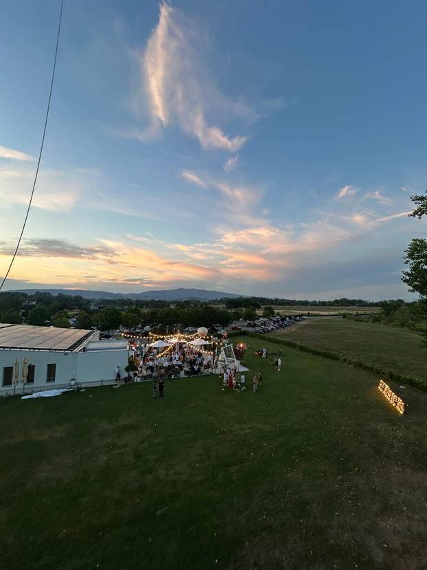 Party za pamćenje: Let balonom i kokteli u Riverside Gardenu