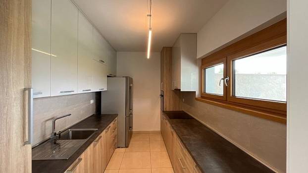 FOTO Vila iznad Malinske ima bazen i predivan pogled na more - Evo koliko bi vas koštala