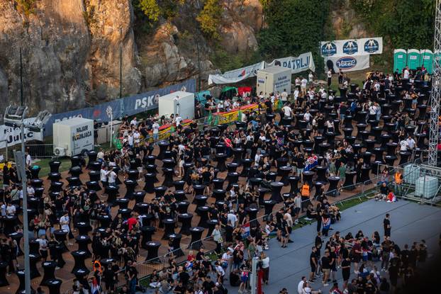 Atmosfera u Imotskom uoči koncerta Marka Perkovića Thomsona