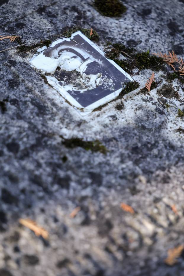 Zagreb: Psihijatrijsko groblje Vrapče ima upaljenu tek pokoju svijeću na blagdan Svih svetih