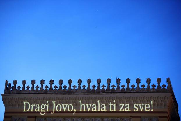 Na zgradi sarajevske Vijećnice projekcija u čast Jovana Divjaka