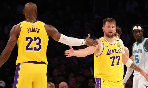 VIDEO Maestralni Luka Dončić i LeBron James razbili Denver!