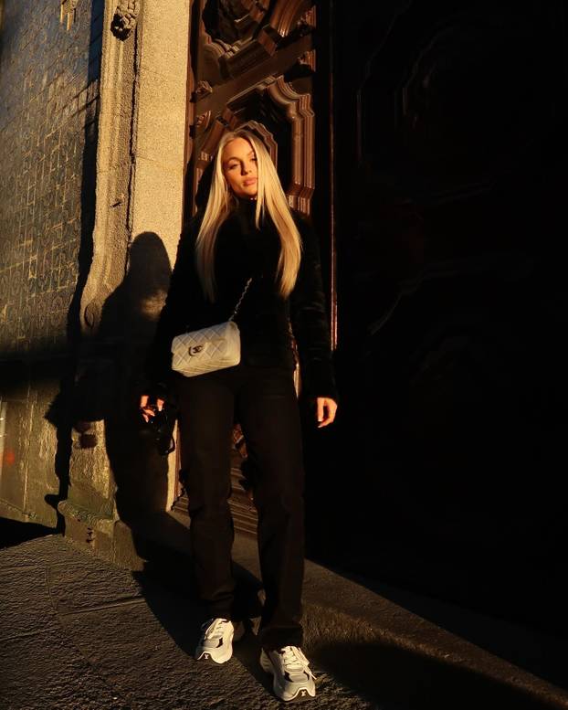 FOTO New York, here we come: Prelijepe sestre Marković zajedno potpisale za isti klub!