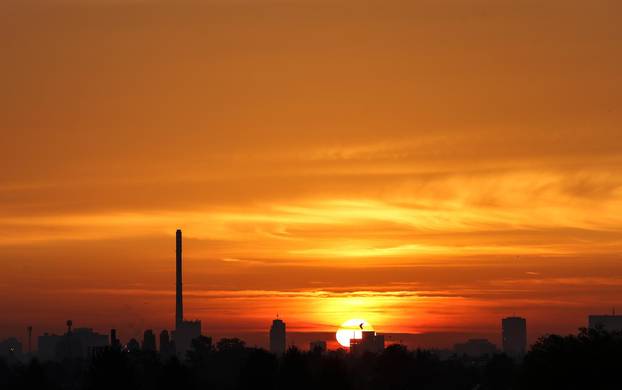 Izlazak sunca iznad Zagreba