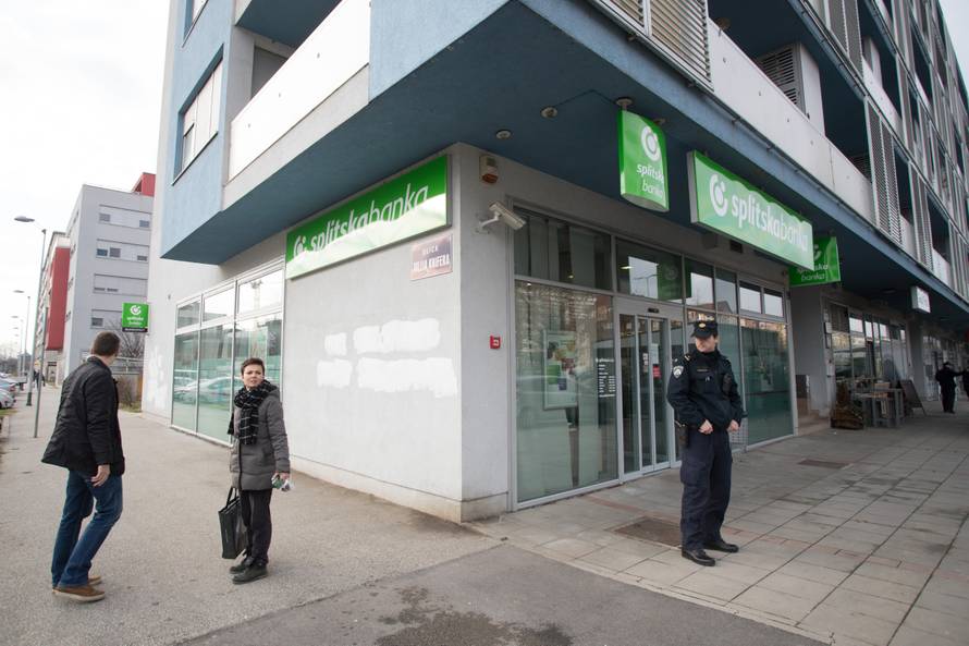 Opljačkana poslovnica Splitske banke u Središću u Zagrebu