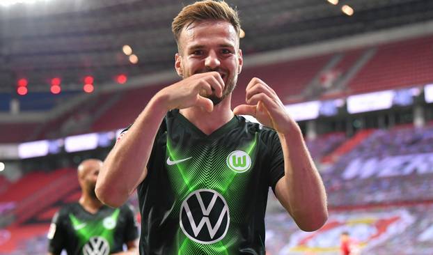 firo, football: 26.05.2020 1.Bundesliga, season 19/20 2019/2020 28th matchday: Bayer 04 Leverkusen - VfL Wolfsburg