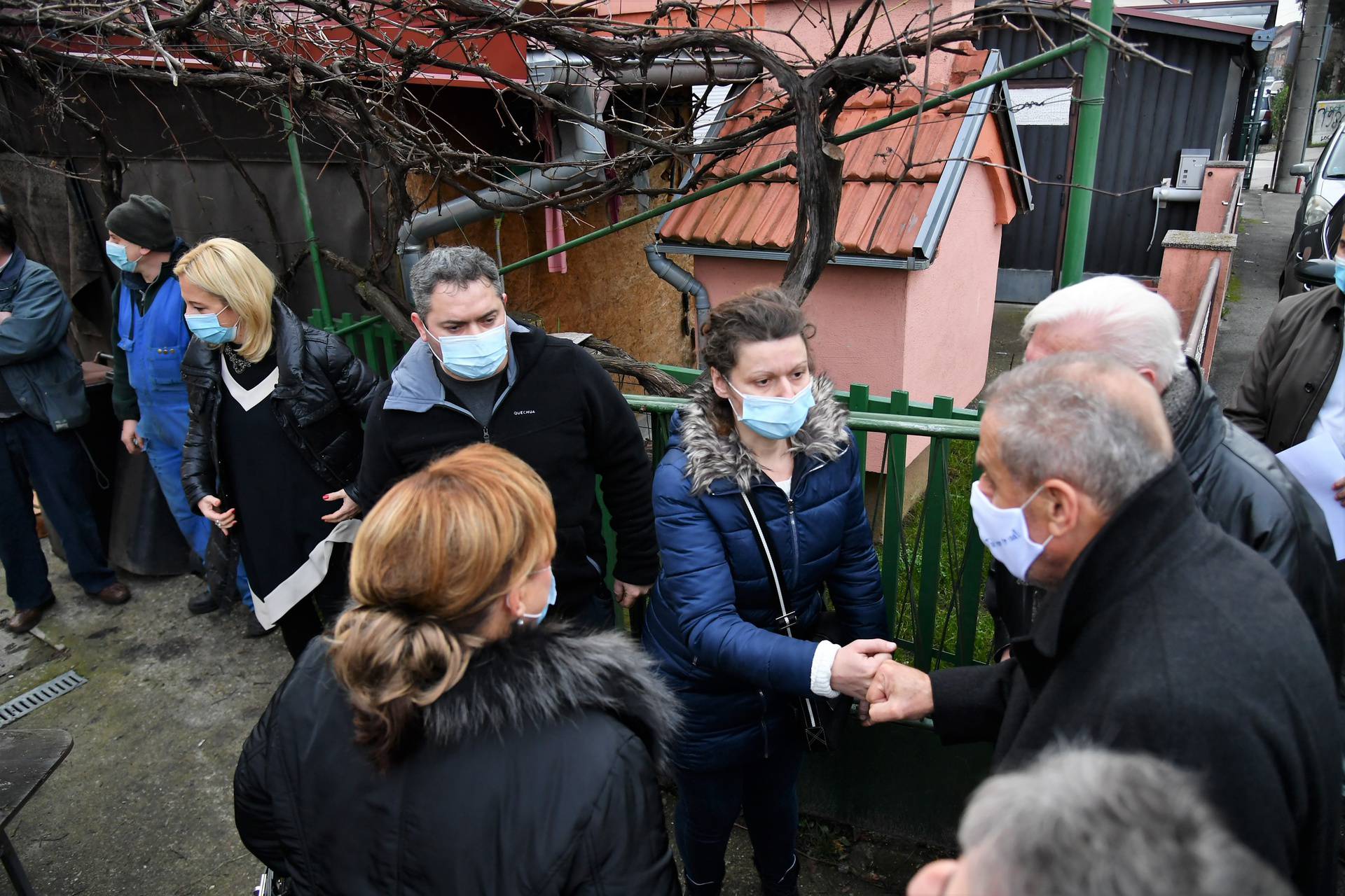 Grad Zagreb novac za vatromet uplatio je obitelji iz Dubrave stradaloj u požaru prošli tjedan