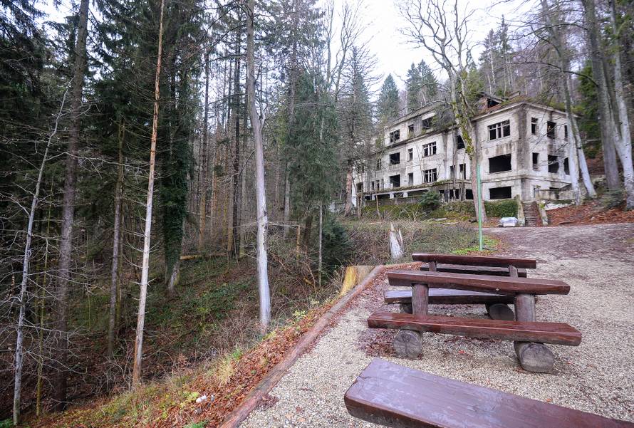 Prokletstvo dobrog grofa stiglo je Gazdu, a stiže i Bandića...