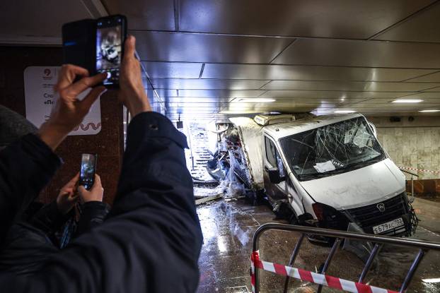 Vehicle drives into underground walkway in western Moscow