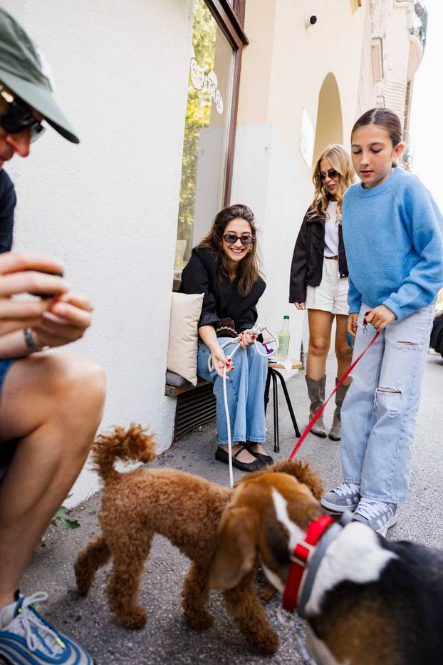 FOTO Ako vas ovi prizori danas ne raznježe, ništa neće: Psi i vlasnici uživali u Dogs' Caffeu