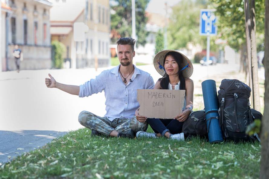 Upoznali su se u Indiji, a sada skupa stopiraju: 'Naoružajte se strpljenjem i dobrom voljom...'
