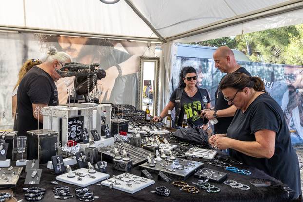 Medulin: Prvi dan H.O.G. Rallyja, susreta zaljubljenika u Harley Davidson iz svih zemalja