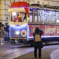 ZET nastavlja tradiciju. Čak dva posebna božićna tramvaja će ove godine voziti Zagrebom