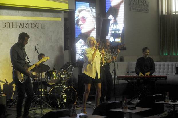 Beograd: Vanna je održala koncert u BitefArtCafe klubu