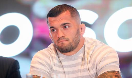 Roberto Soldić boksat će protiv 48-godišnjaka za WBC-ov pojas