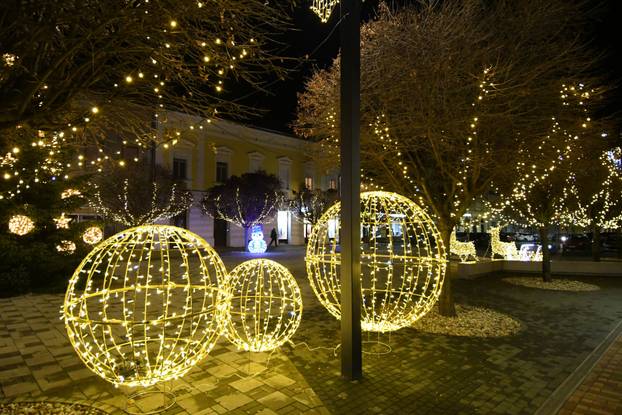 Koprivnica: Adventska manifestacija Koprivnička bajka