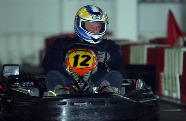 Zagreb: Slaven Letica i Ivica Bla&zcaron;i?ko zabavljali se voze?i karting