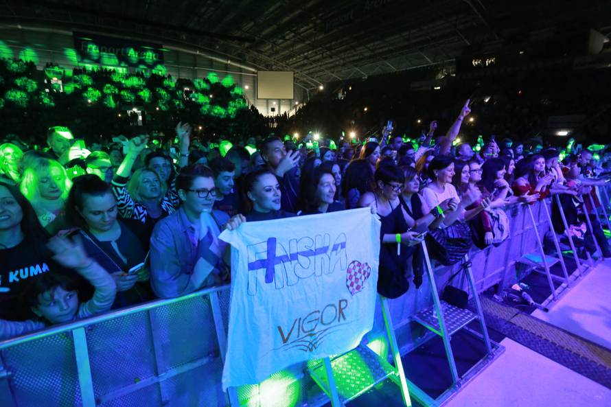 Nastup grupe Vigor na Hrvatskoj noÄi u Frankfurtu