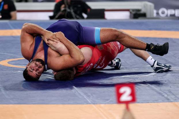 Zagreb: Nakon operacije kuka Marko Milanović natječe se u Areni na turniru u hrvanju 