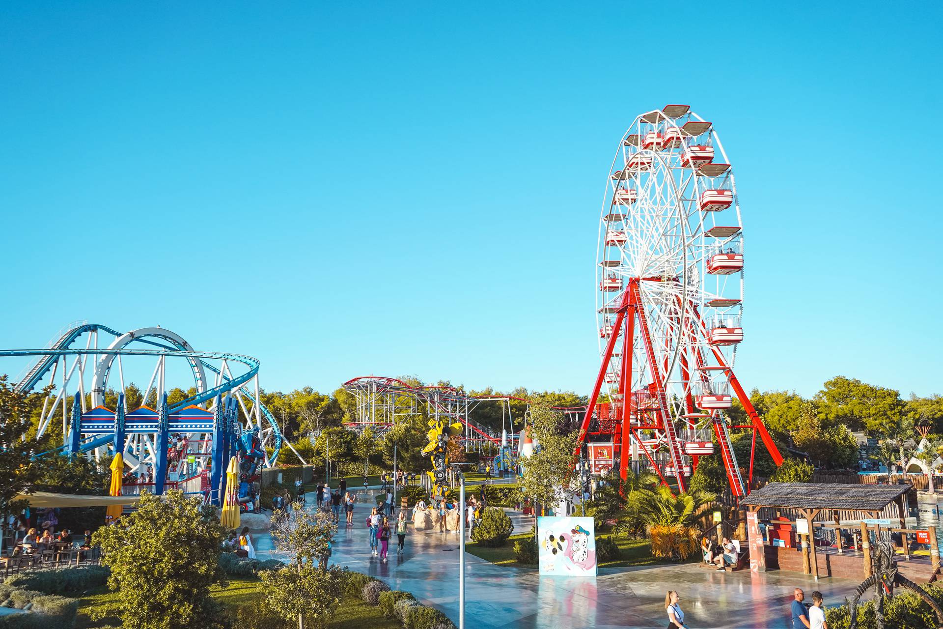 Fun Park Biograd zatvara sezonu uz dinosaure, Igre bez granica, vatromet i lampione!