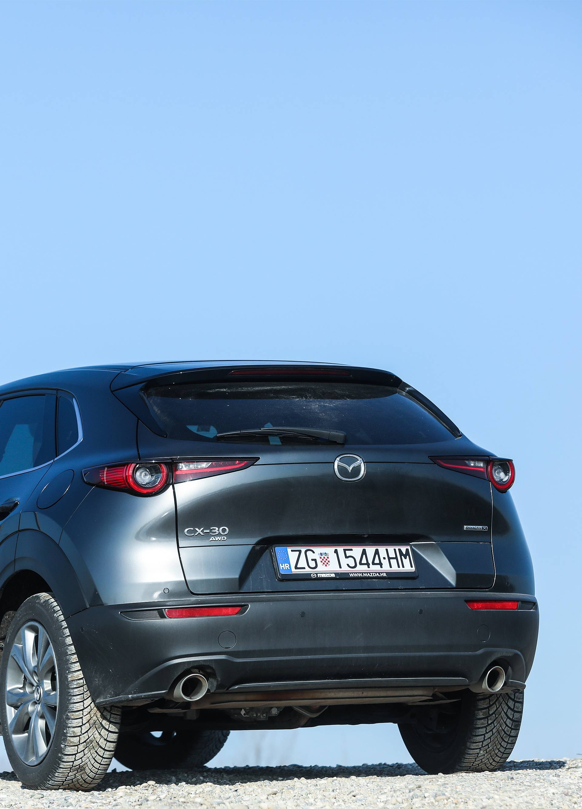 Mazda CX-30 Skyactiv X je benzinac koji troši kao dizelaš