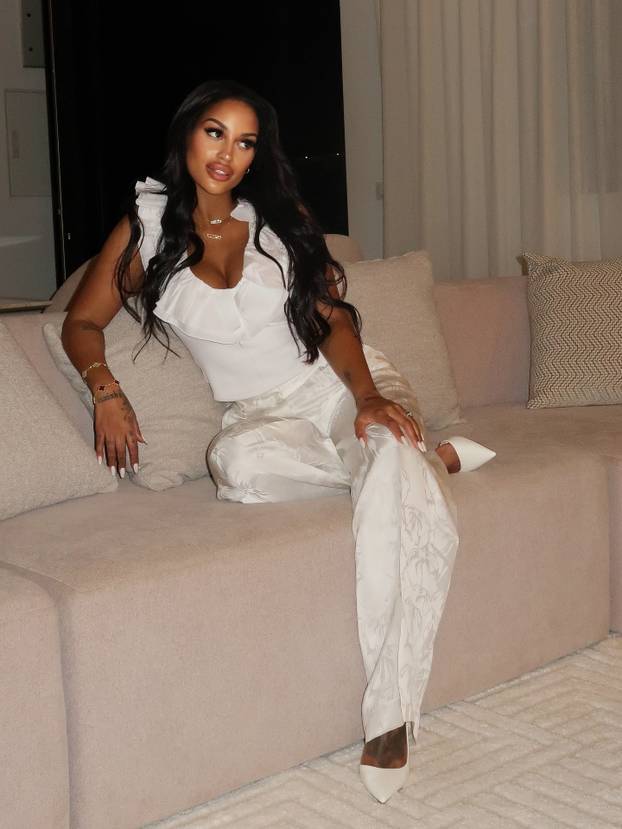 FOTO Bujna Belgijka ostavila je 'zločestog dečka' nogometa pa poručila: 'Možemo biti prijatelji'