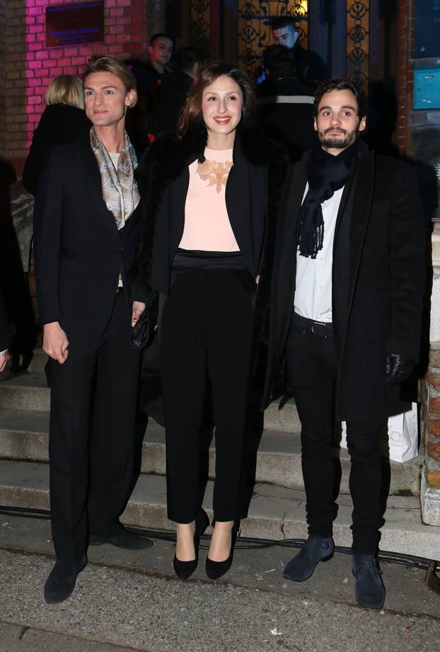 ARHIVA - Zagreb: Dolazak uzvanika na vjen?anje Nataše Janji? i Joška Lokasa