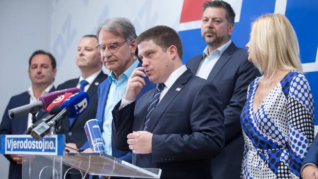 Rijeka: HDZ predstavio kandidate u VIII. izbornoj jedinici